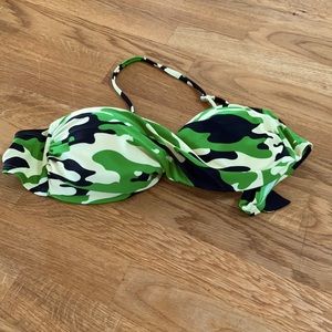 Bandeau with a twist bikini top